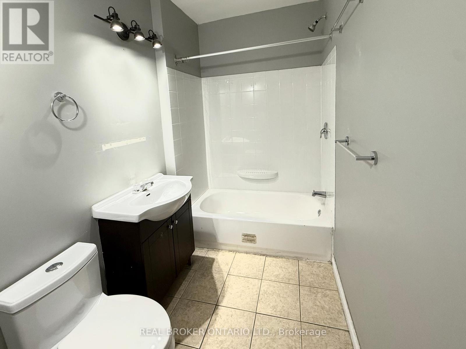 43 Beckwith Street, Smiths Falls, Ontario  K7A 2B4 - Photo 15 - X12872476