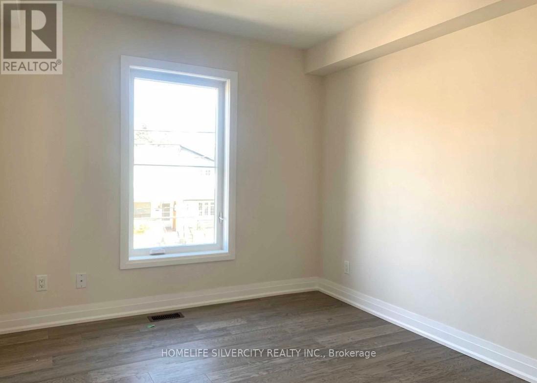 1 - 35 Somers Avenue, Toronto, Ontario  M4J 1W2 - Photo 5 - E12872484