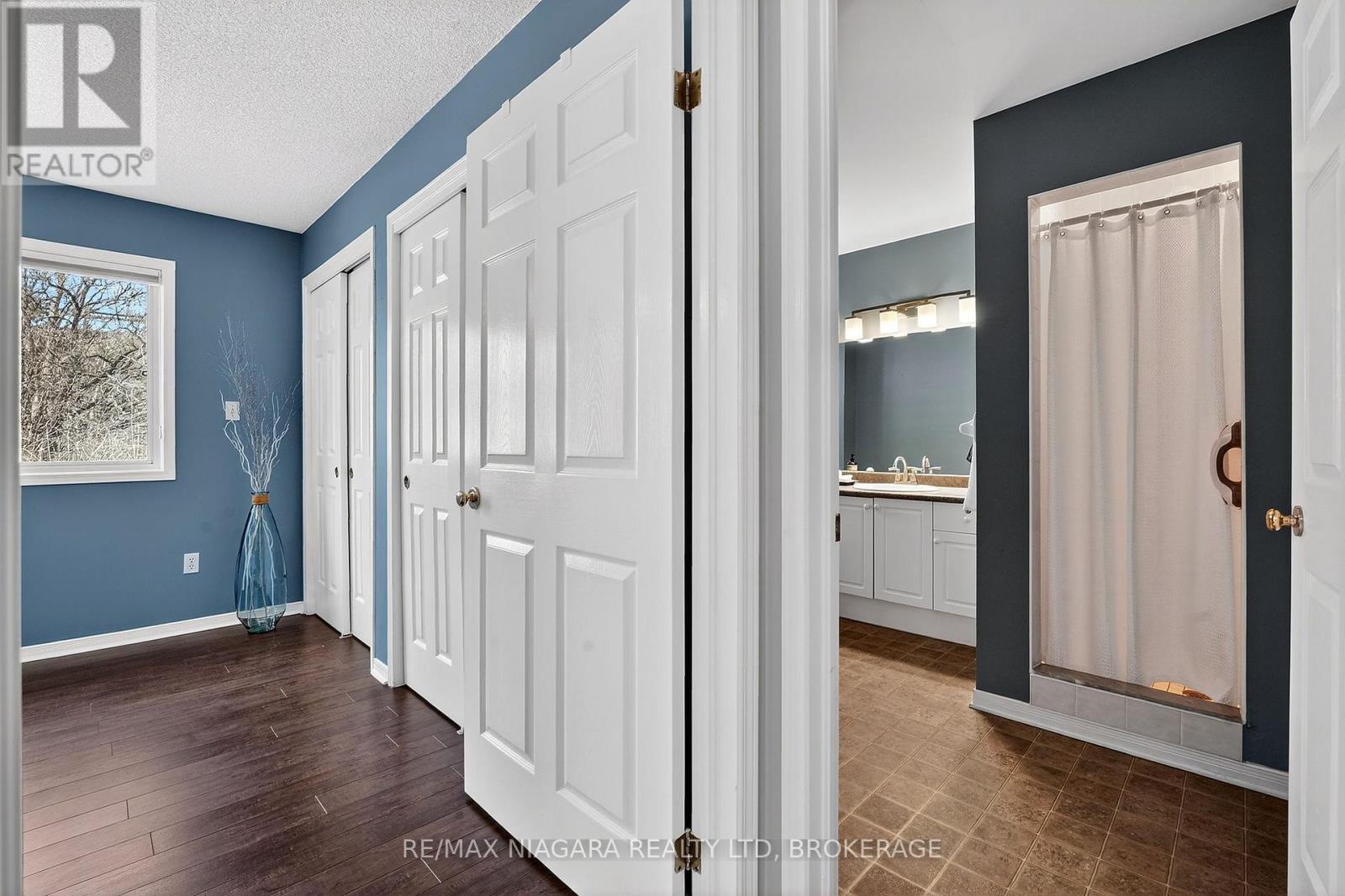 98 Silvercrest Court, Thorold, Ontario  L2V 5B4 - Photo 21 - X12872458