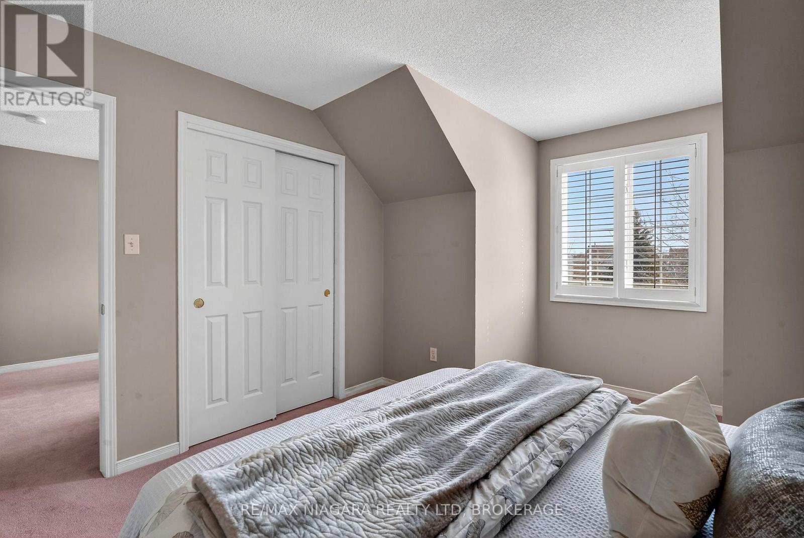 98 Silvercrest Court, Thorold, Ontario  L2V 5B4 - Photo 33 - X12872458