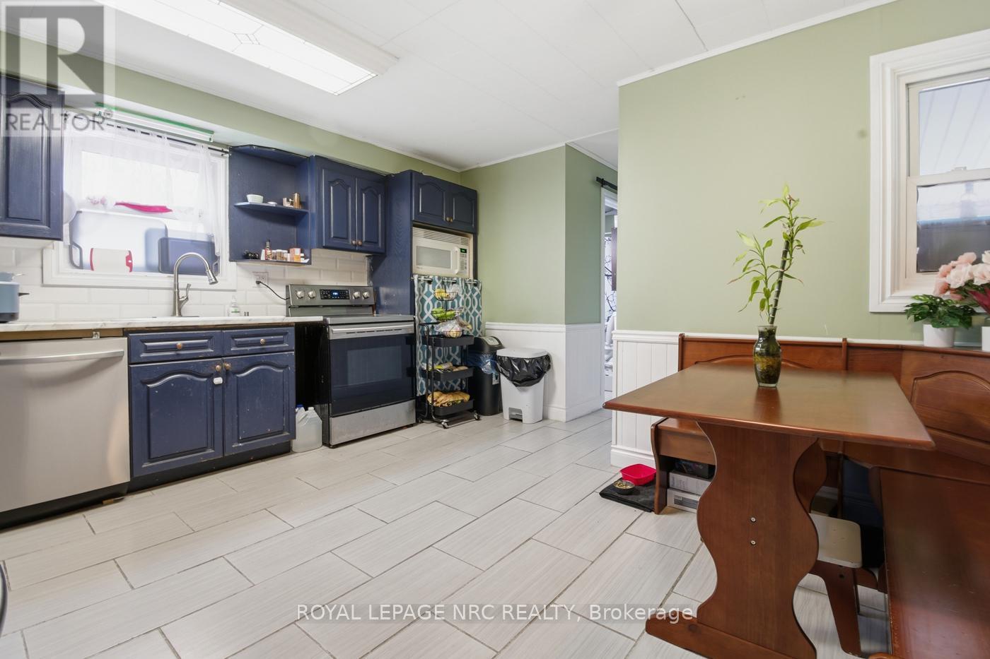 82 Mcarthur Avenue, Welland, Ontario  L3B 2J7 - Photo 11 - X12872556