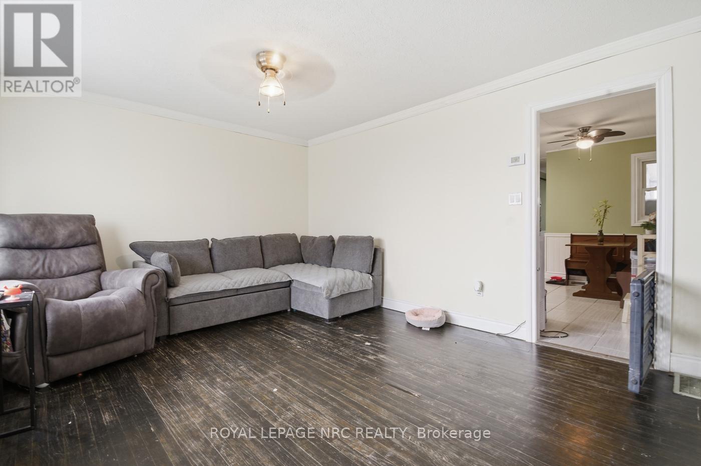 82 Mcarthur Avenue, Welland, Ontario  L3B 2J7 - Photo 5 - X12872556