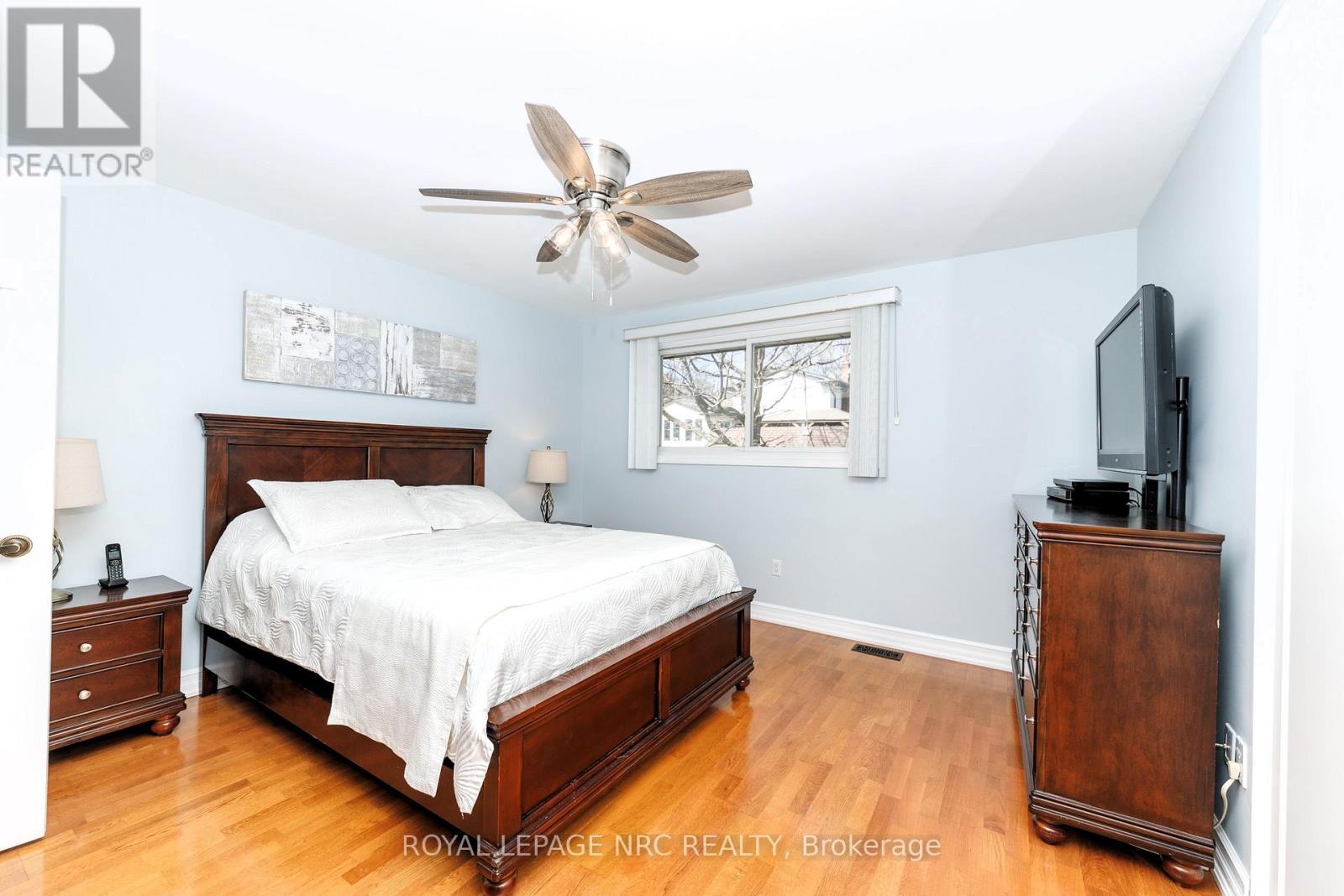 60 Millbridge Crescent, Pelham, Ontario  L3E 0E8 - Photo 16 - X12872576