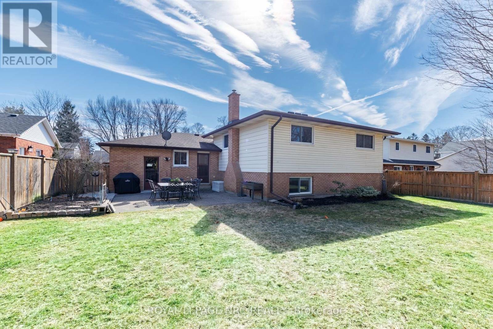 60 Millbridge Crescent, Pelham, Ontario  L3E 0E8 - Photo 46 - X12872576