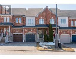 29 BARR CRESCENT, Aurora, Ontario