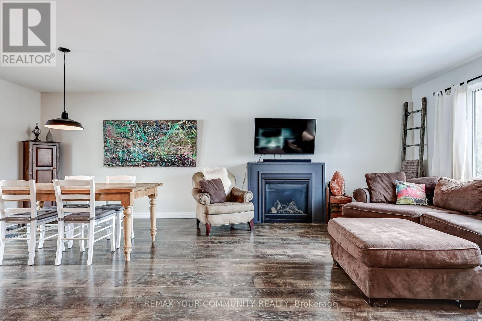 59 Thomas Shepperd Drive, East Gwillimbury, Ontario  L9N 1C4 - Photo 2 - N12872542