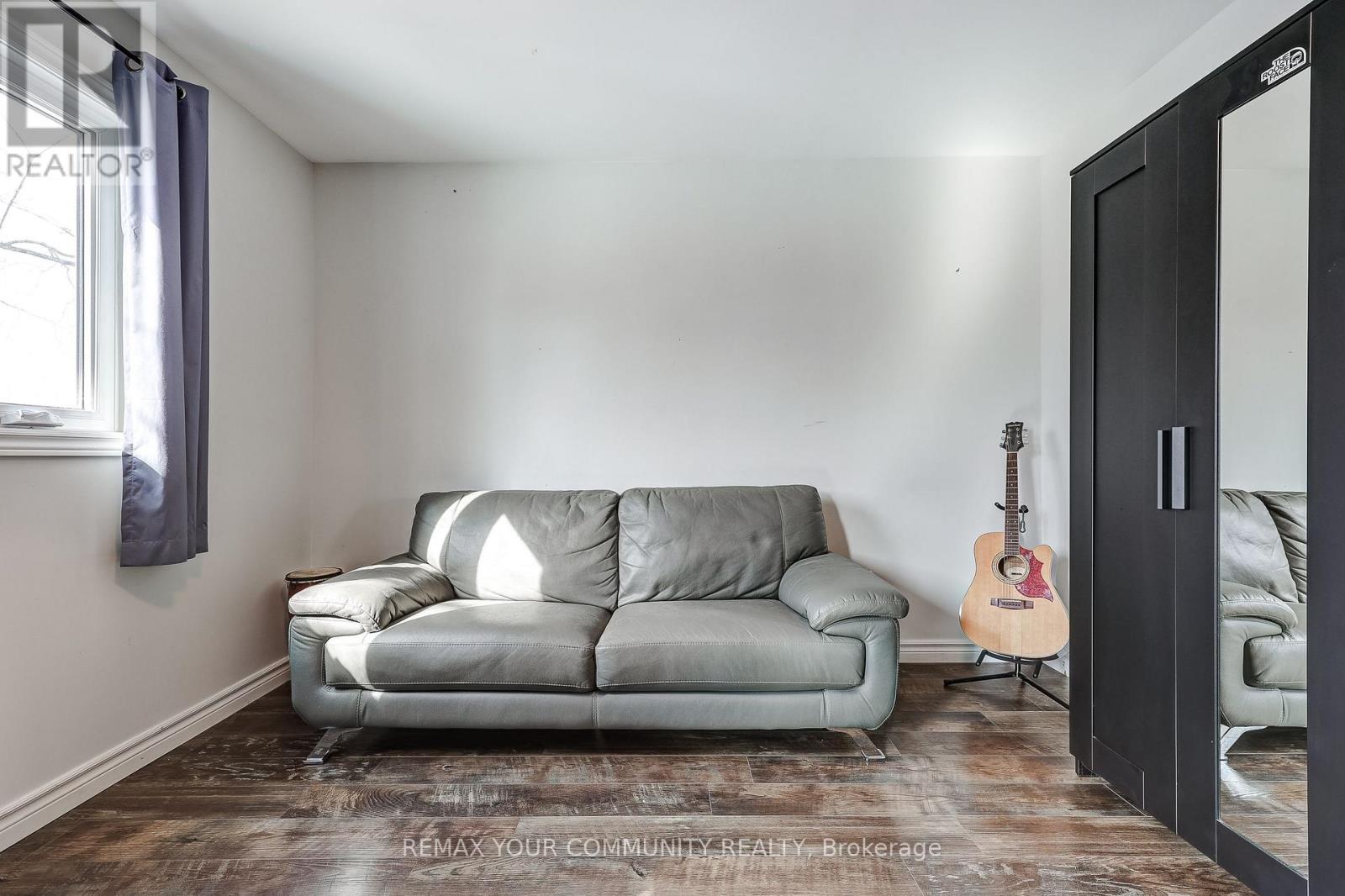 59 Thomas Shepperd Drive, East Gwillimbury, Ontario  L9N 1C4 - Photo 25 - N12872542