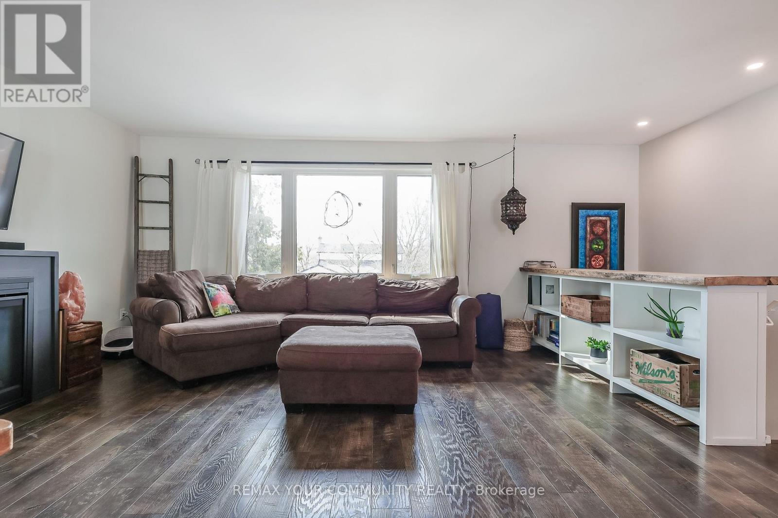 59 Thomas Shepperd Drive, East Gwillimbury, Ontario  L9N 1C4 - Photo 4 - N12872542