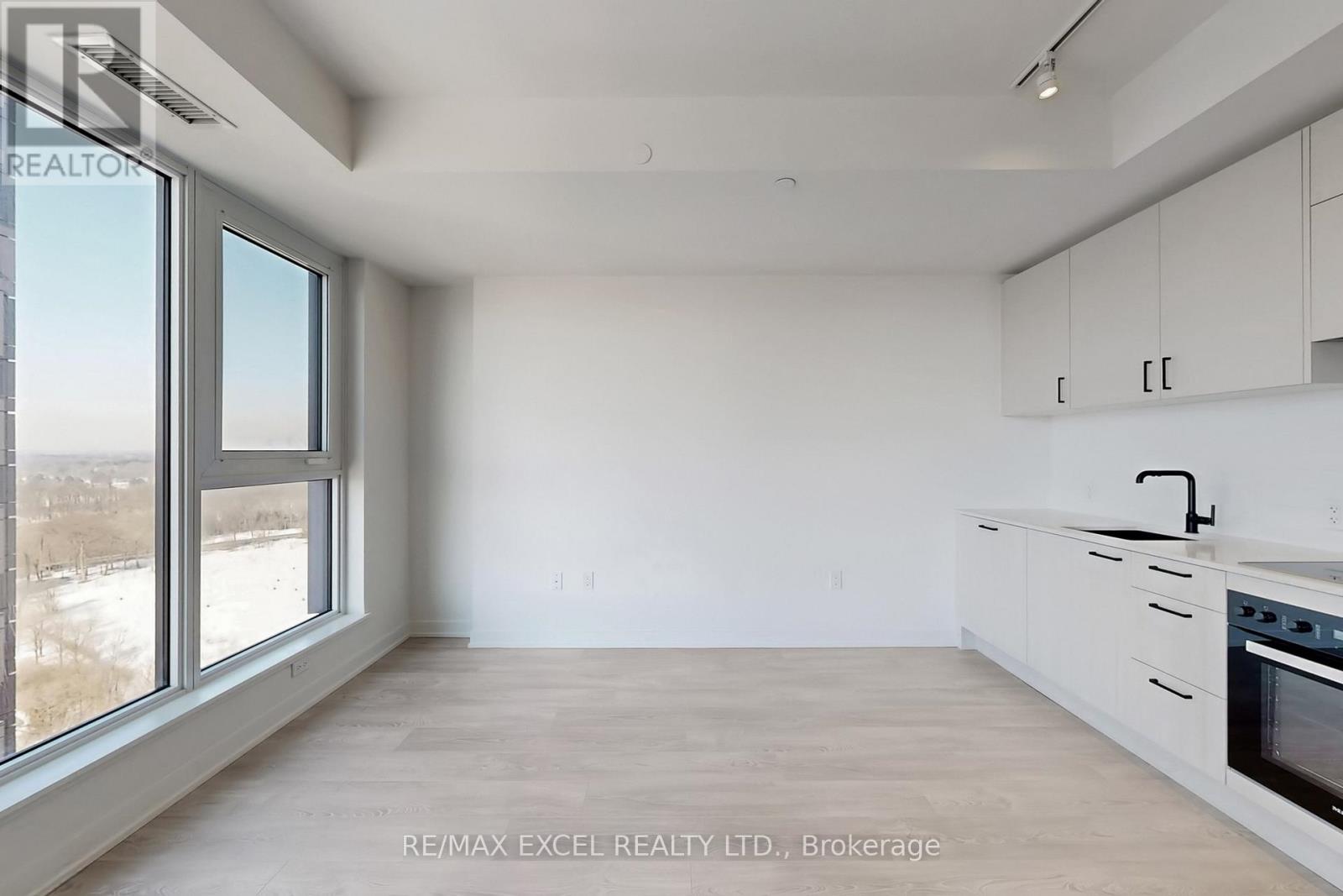 1906 - 1 Quarrington Lane, Toronto (Banbury-Don Mills), Ontario  M3C 0S4 - Photo 15 - C12837282