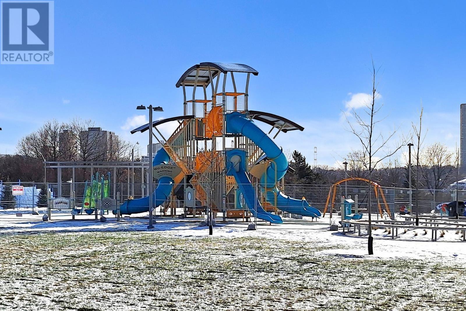 1906 - 1 Quarrington Lane, Toronto (Banbury-Don Mills), Ontario  M3C 0S4 - Photo 34 - C12837282