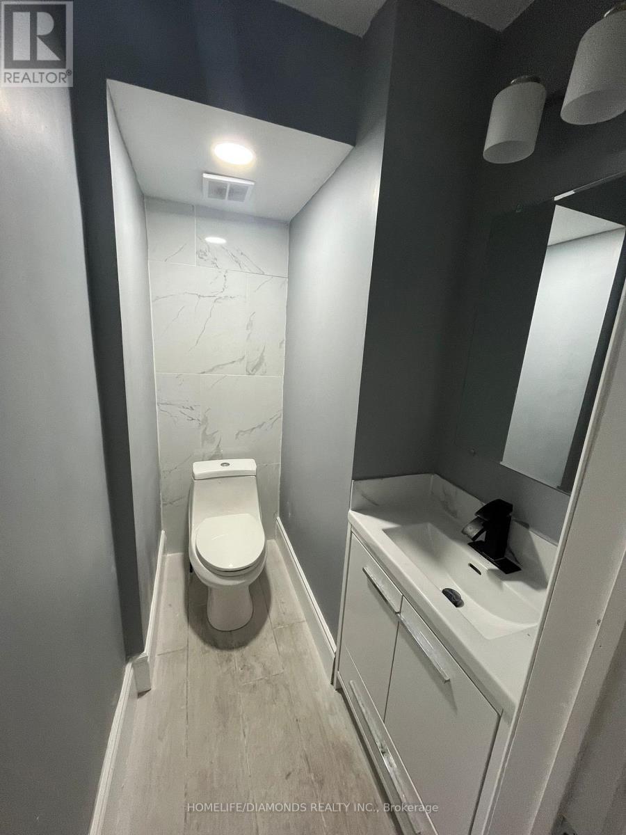 211 Toronto Street, Kingston, Ontario  K7L 4A9 - Photo 14 - X12871312