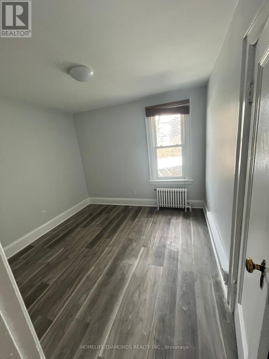 211 Toronto Street, Kingston, Ontario  K7L 4A9 - Photo 16 - X12871312