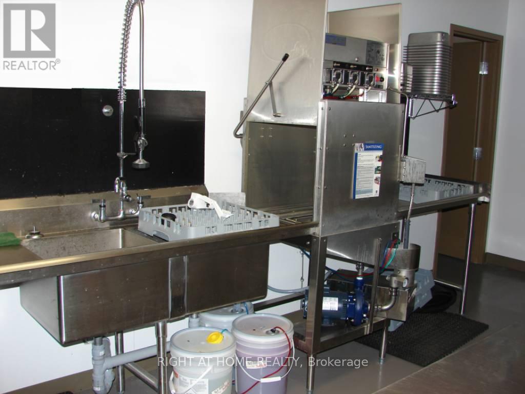 7 - 8 - 259 Queenston Road, Hamilton, Ontario  L8G 1E4 - Photo 12 - X12770748