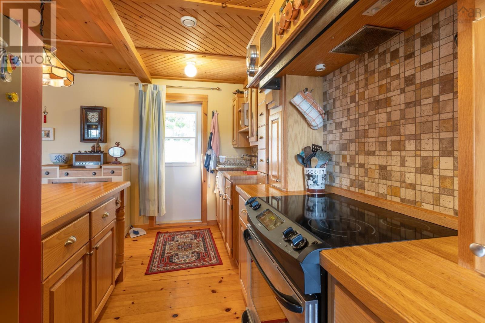 240 Pine Prince Drive, Briar Lake, Nova Scotia  B0W 2Y0 - Photo 15 - 202523794