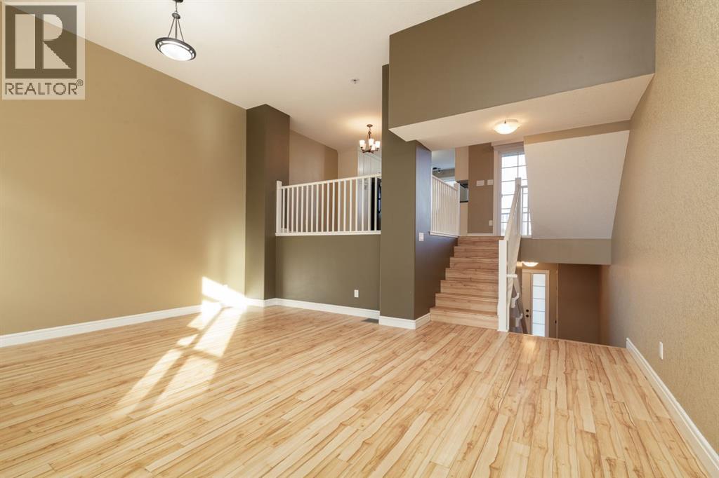 877 Mt Sundance Manor W, Lethbridge, Alberta  T1J 1X5 - Photo 5 - A2284319