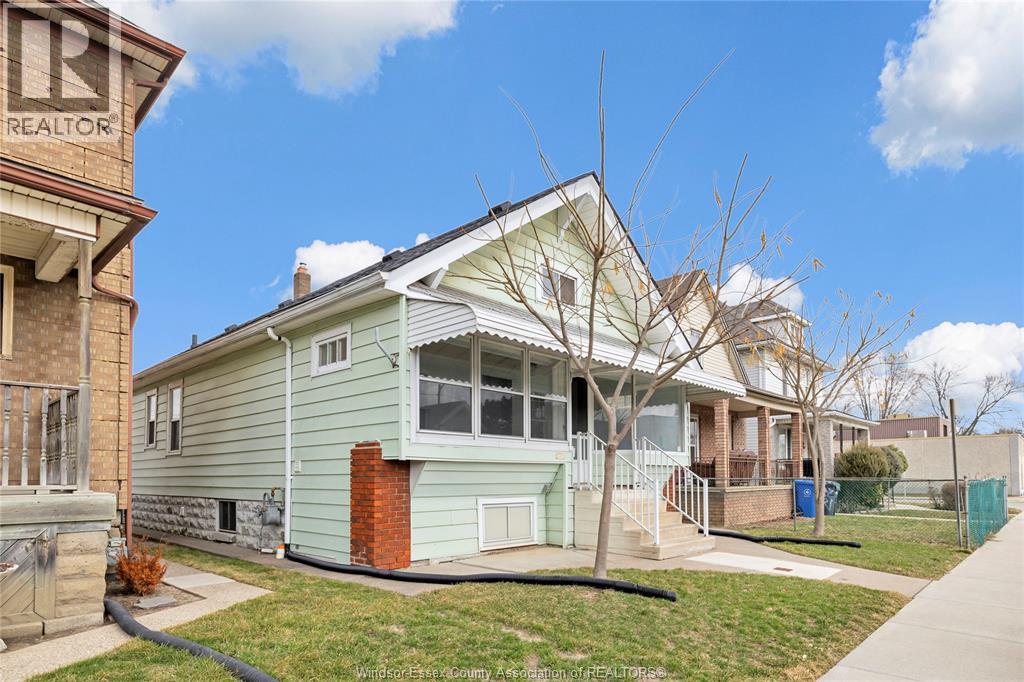 1368 Erie Street East, Windsor, Ontario  N9A 3Z7 - Photo 3 - 26005147
