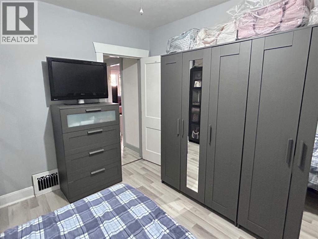 516 12a Street N, Lethbridge, Alberta  T1H 2J7 - Photo 10 - A2289318