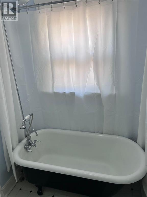 516 12a Street N, Lethbridge, Alberta  T1H 2J7 - Photo 11 - A2289318