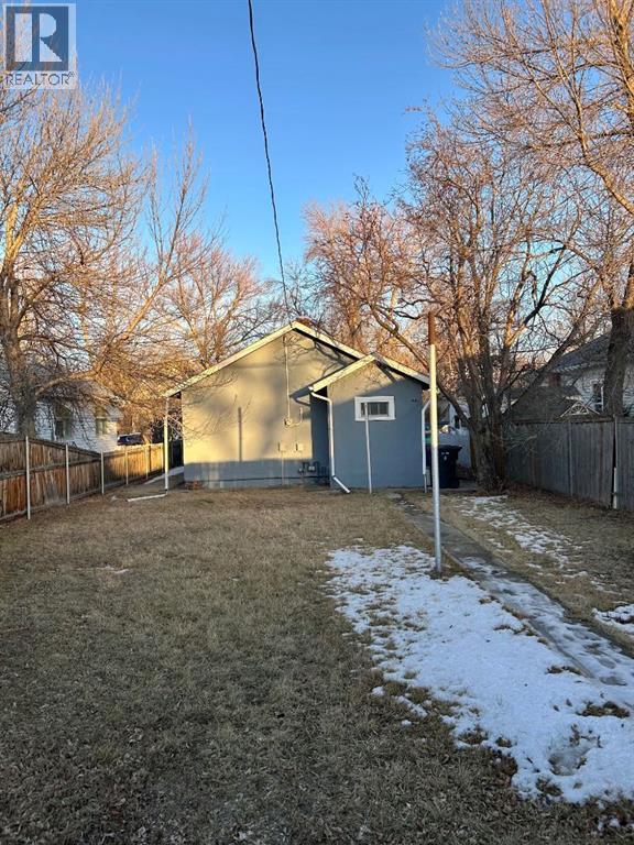 516 12a Street N, Lethbridge, Alberta  T1H 2J7 - Photo 21 - A2289318