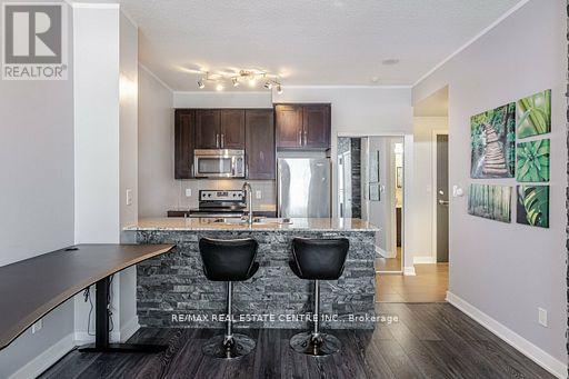 3310 - 4070 Confederation Pkwy Parkway, Mississauga, Ontario  L5B 0E9 - Photo 13 - W12872322