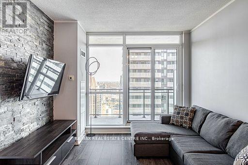 3310 - 4070 Confederation Pkwy Parkway, Mississauga, Ontario  L5B 0E9 - Photo 16 - W12872322