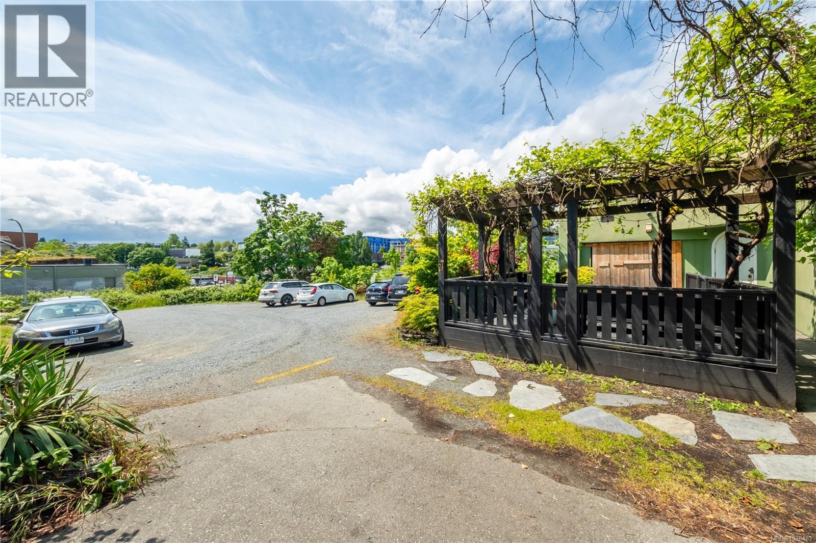 77 & 85 Skinner St, Nanaimo, British Columbia  V9R 5G9 - Photo 5 - 1028481