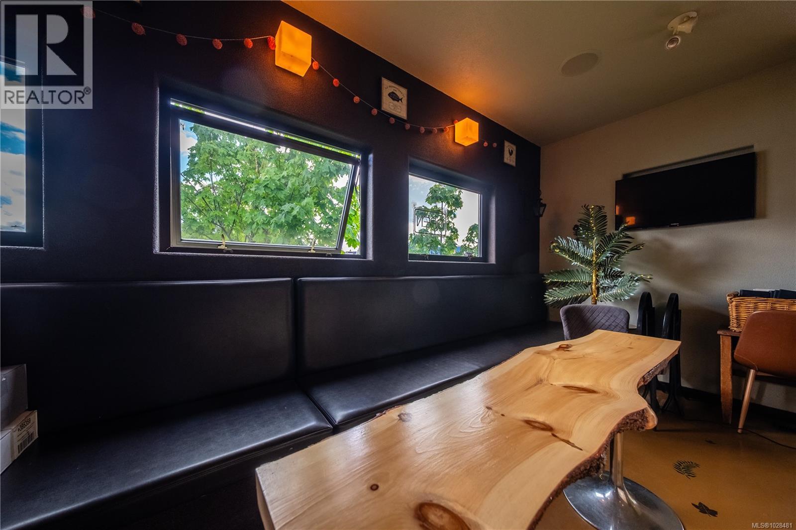 77 & 85 Skinner St, Nanaimo, British Columbia  V9R 5G9 - Photo 49 - 1028481