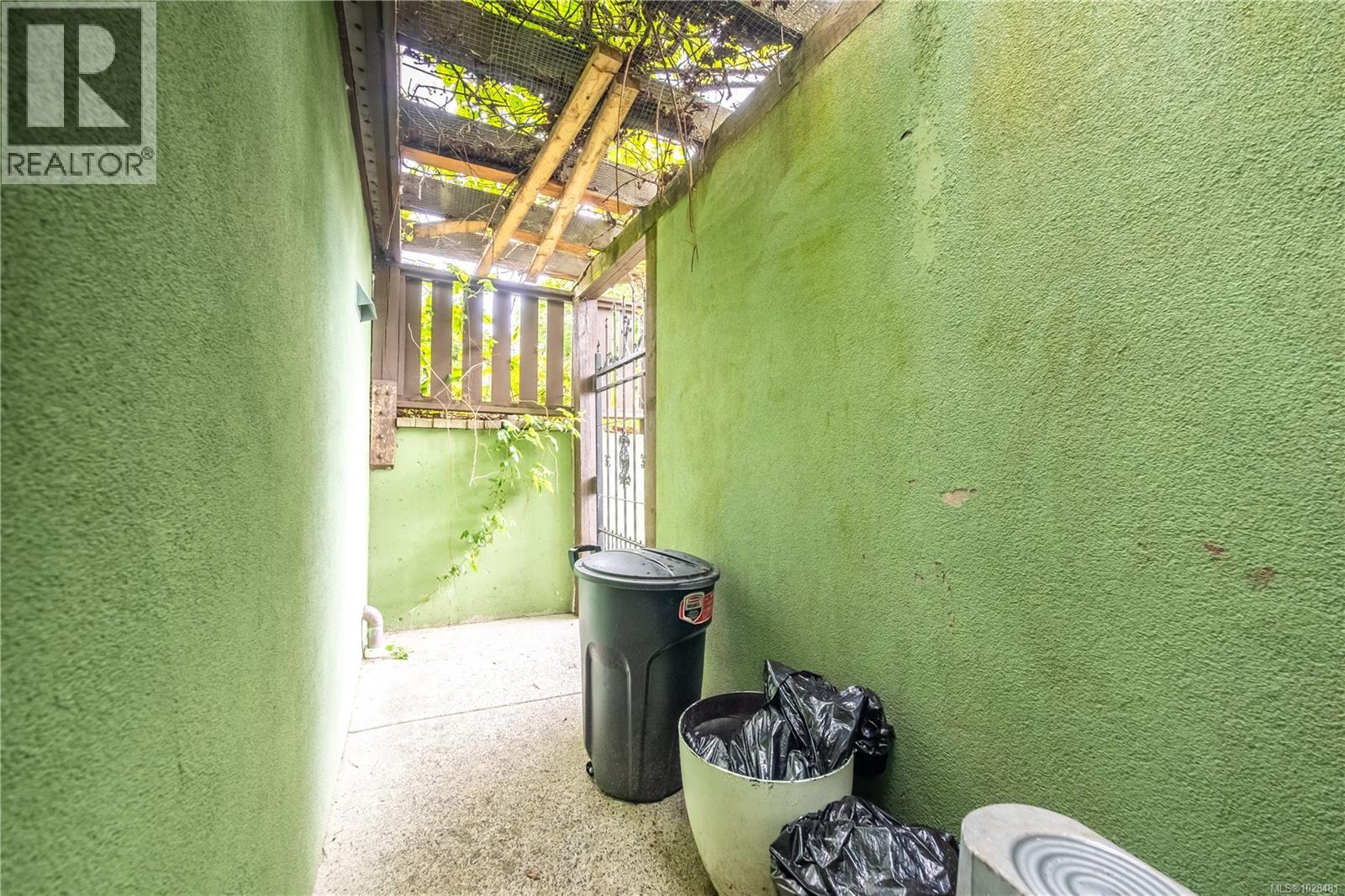 77 & 85 Skinner St, Nanaimo, British Columbia  V9R 5G9 - Photo 53 - 1028481