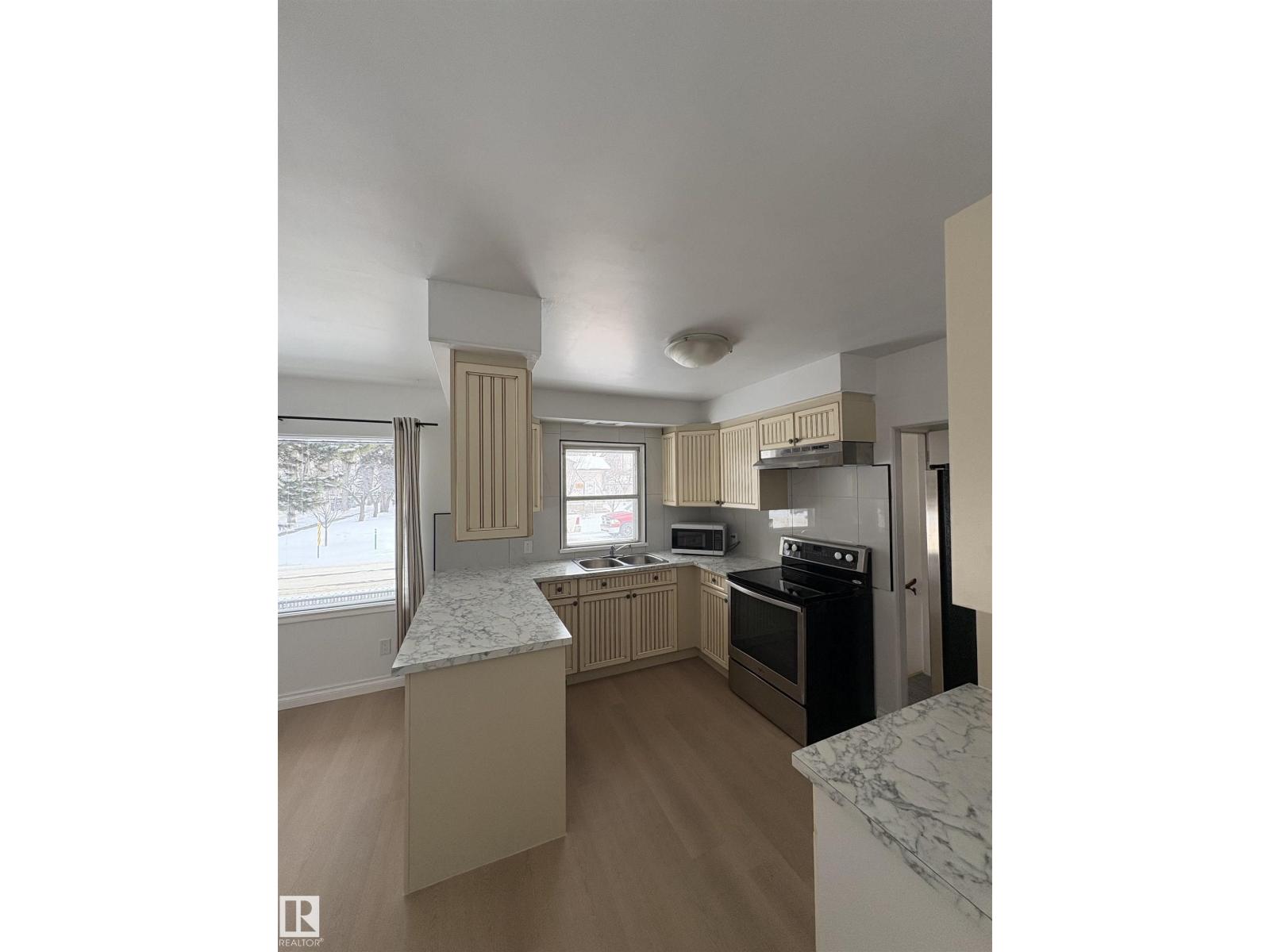 12347 95 St Nw, Edmonton, Alberta  T5G 1N4 - Photo 3 - E4476910