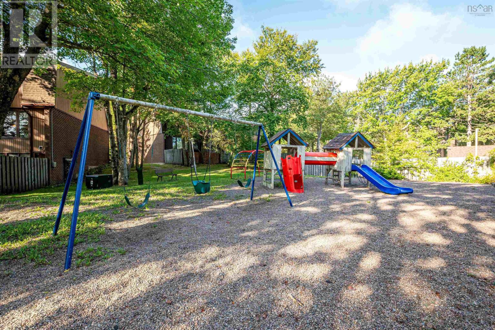 12 Hanover Court, Halifax, Nova Scotia  B3M 3K6 - Photo 39 - 202604356