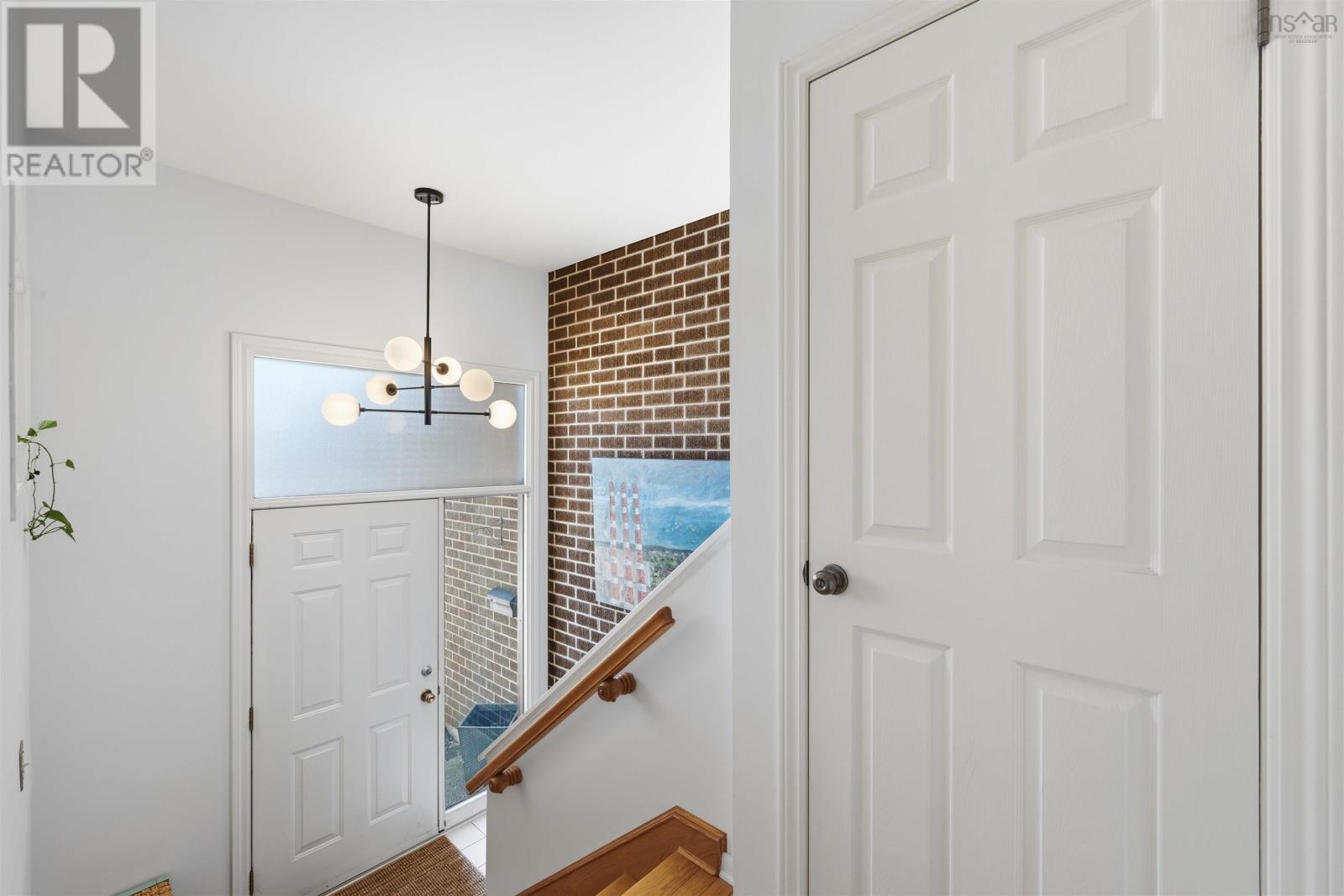 12 Hanover Court, Halifax, Nova Scotia  B3M 3K6 - Photo 4 - 202604356