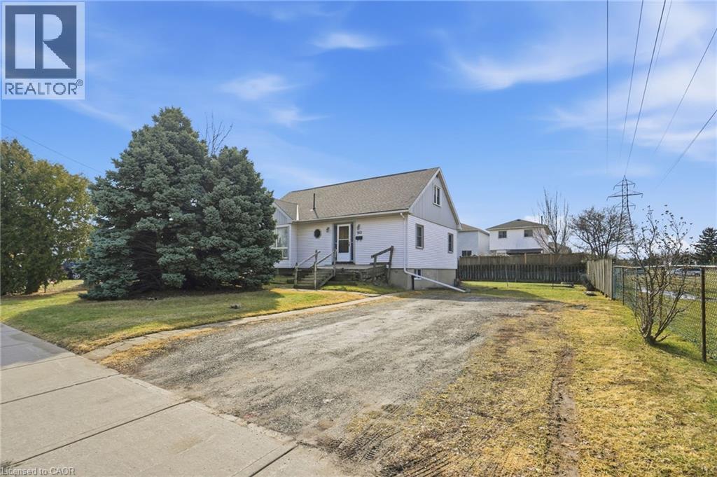 560 Stone Church Road E, Hamilton, Ontario  L8W 1A6 - Photo 3 - 40811509