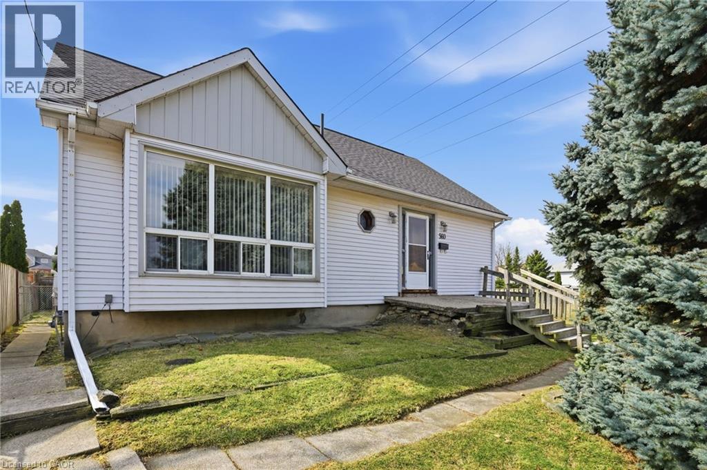 560 Stone Church Road E, Hamilton, Ontario  L8W 1A6 - Photo 2 - 40811509