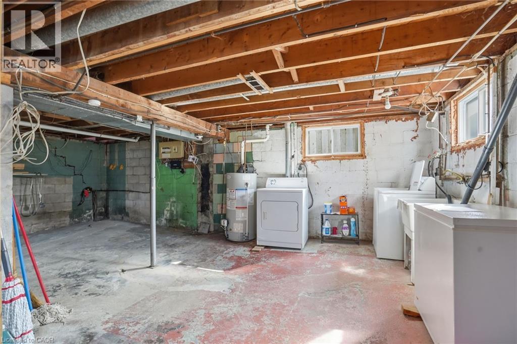 560 Stone Church Road E, Hamilton, Ontario  L8W 1A6 - Photo 29 - 40811509