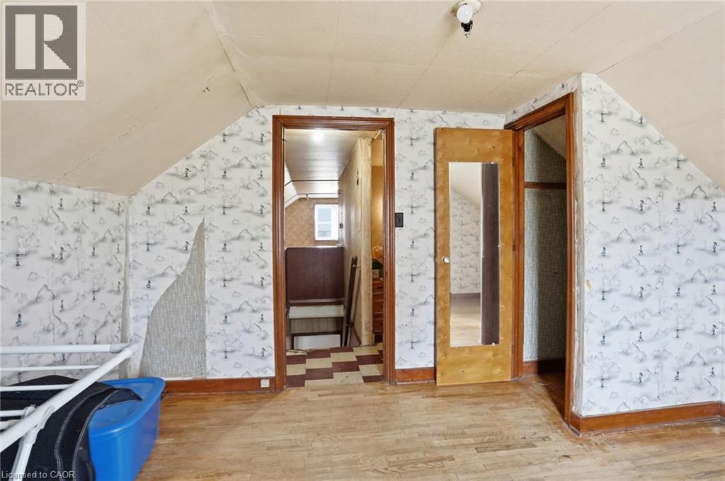 560 Stone Church Road E, Hamilton, Ontario  L8W 1A6 - Photo 26 - 40811509