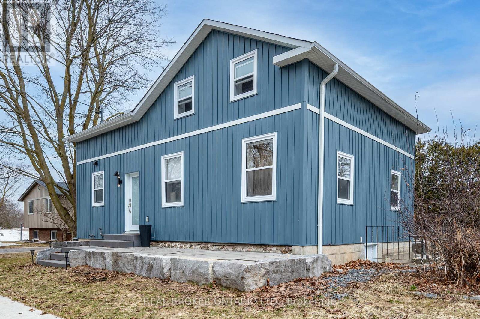 1043 QUEENS BUSH ROAD, Wellesley, Ontario