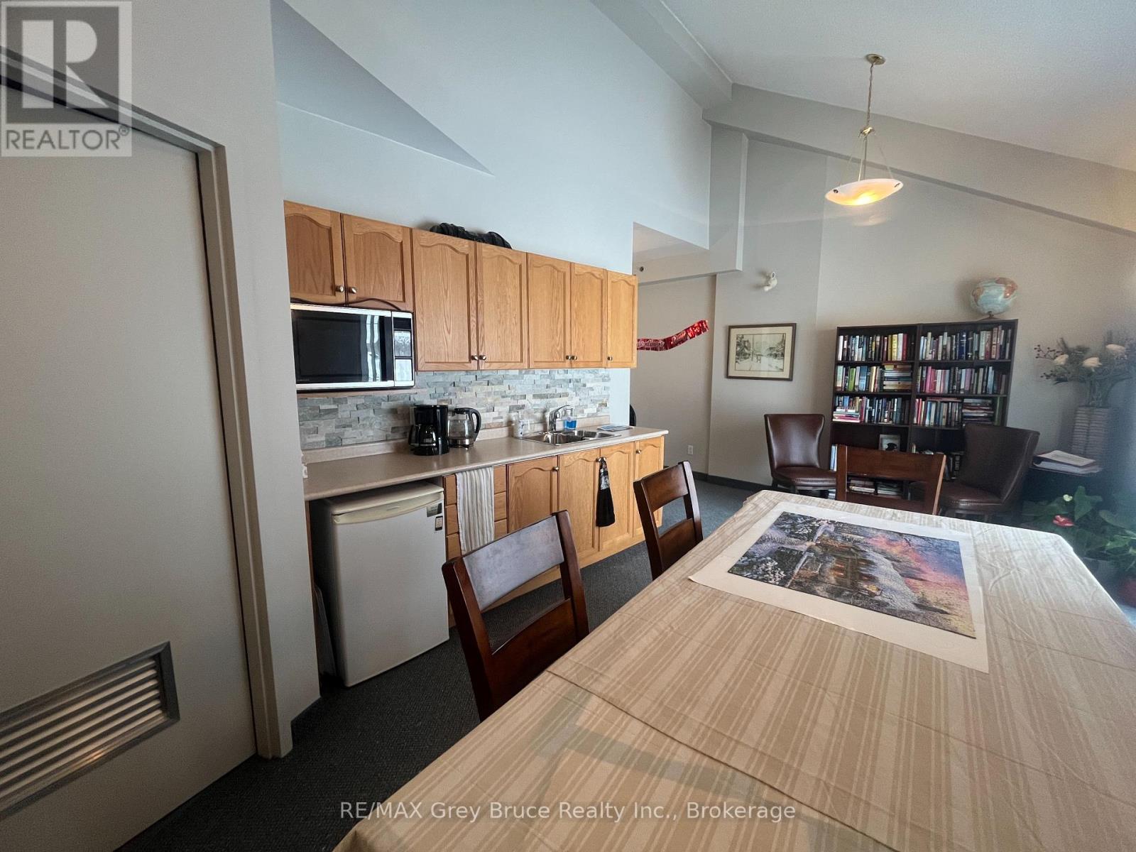 308 - 34 Bayfield Street, Meaford, Ontario  N4L 1Y2 - Photo 24 - X12668952