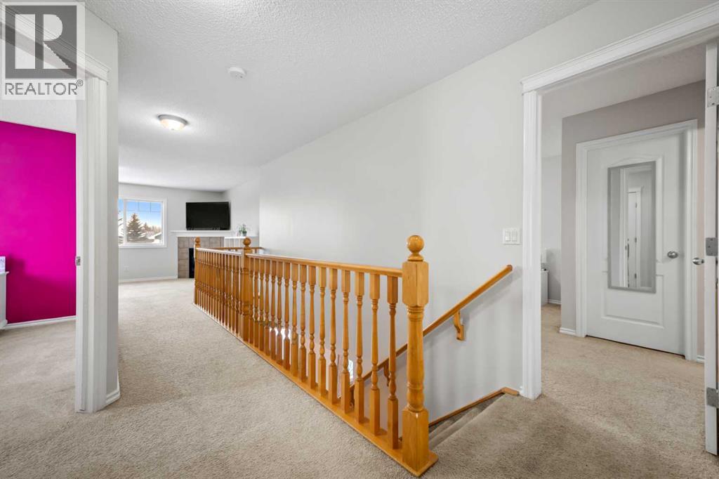 8 Chapalina Crescent Se, Calgary, Alberta  T2X 3R3 - Photo 18 - A2292229