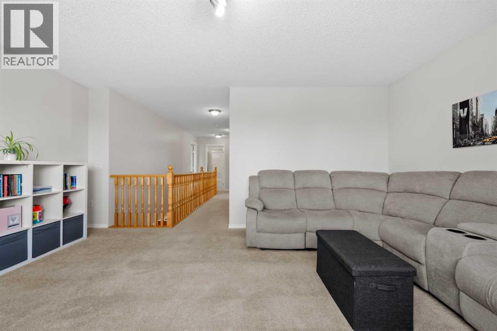 8 Chapalina Crescent Se, Calgary, Alberta  T2X 3R3 - Photo 19 - A2292229