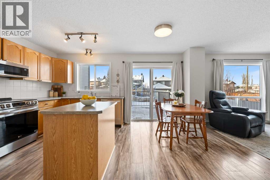 8 Chapalina Crescent Se, Calgary, Alberta  T2X 3R3 - Photo 8 - A2292229