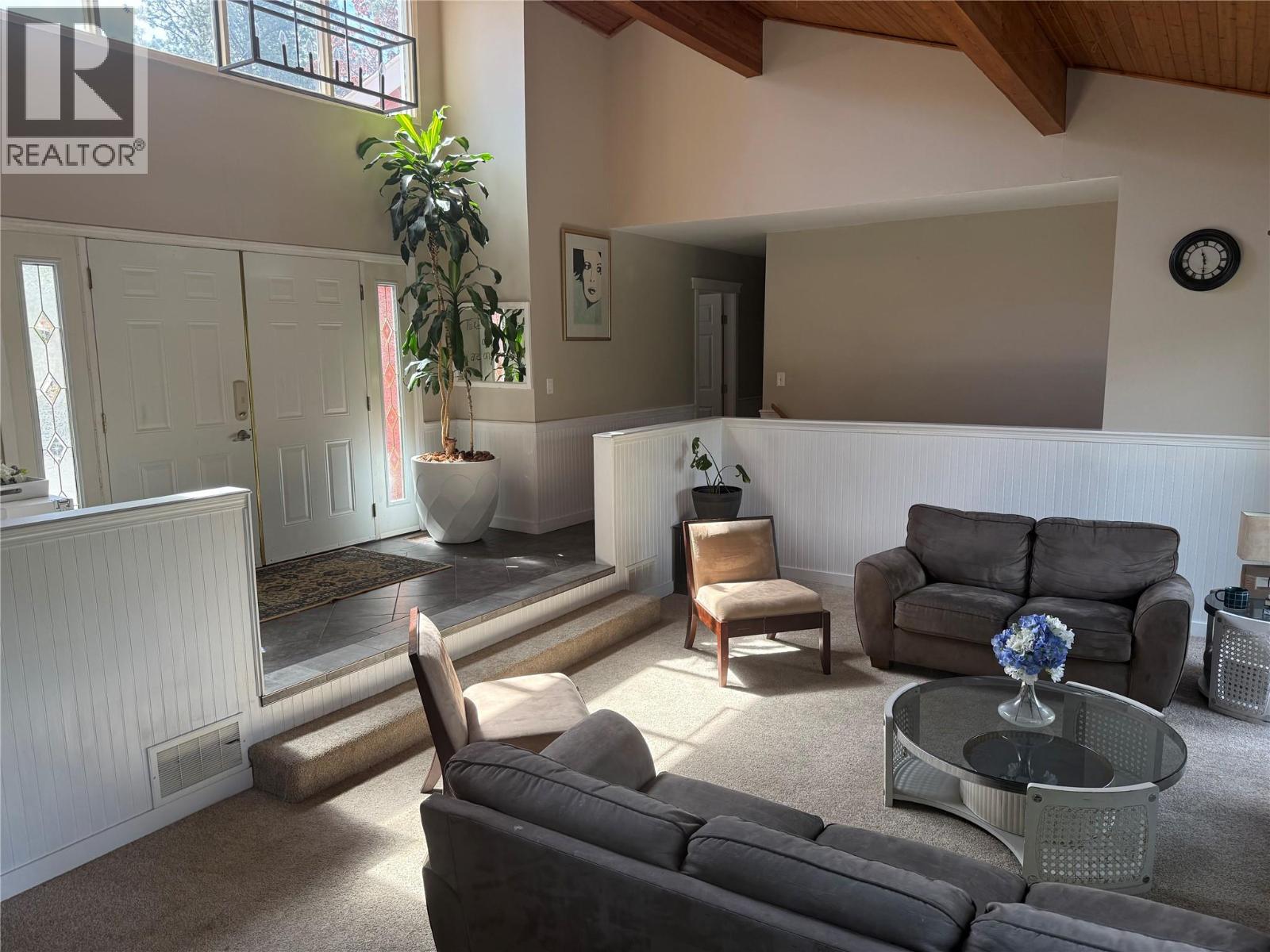 2172 Michelle Crescent, West Kelowna, British Columbia  V1Z 3B6 - Photo 3 - 10379022