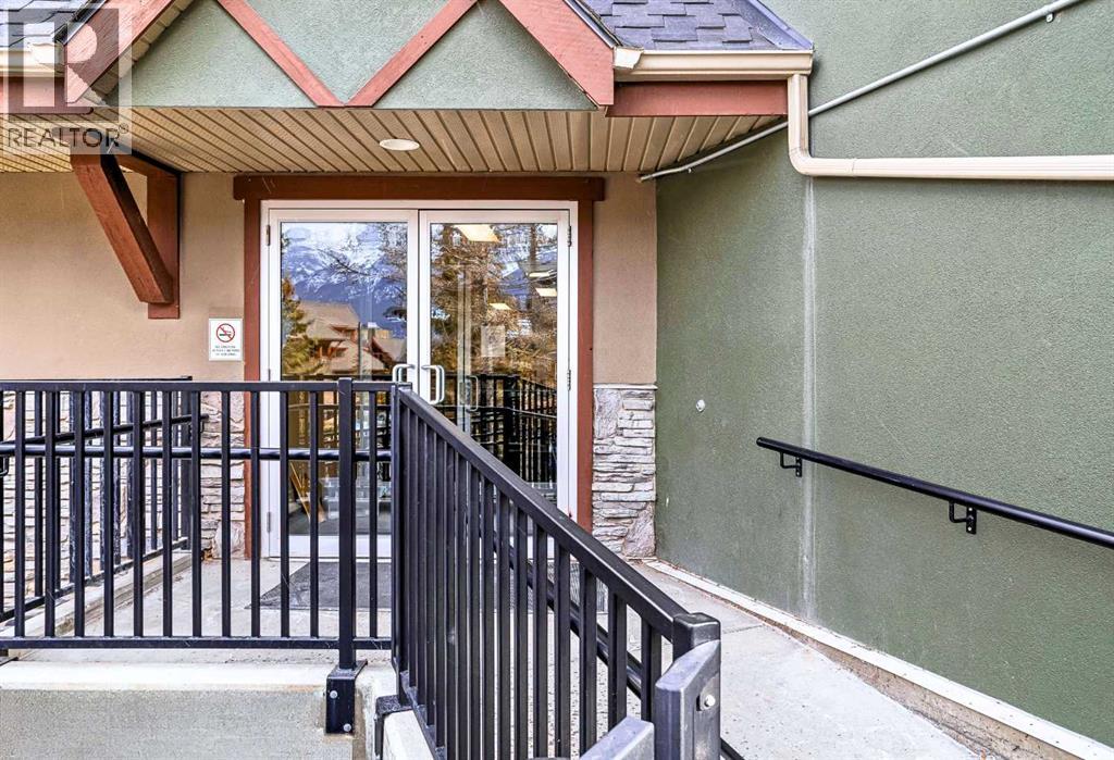 300, 180 Kananaskis Way, Canmore, Alberta  T1W 3C6 - Photo 11 - A2291632