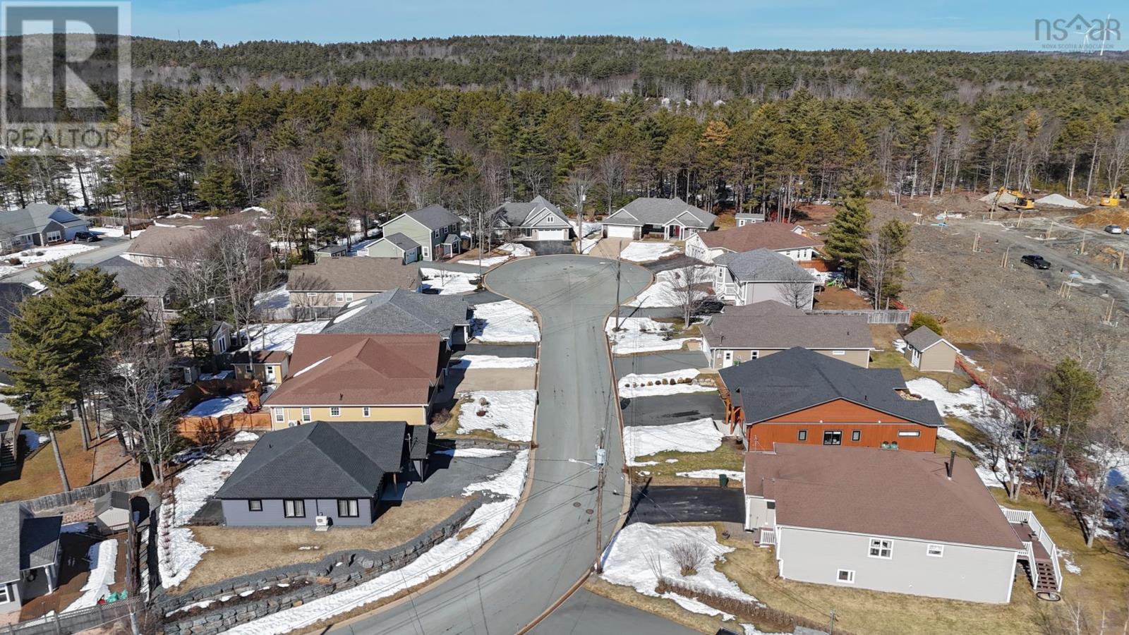 40 Dr Ernst Court, Bridgewater, Nova Scotia  B4V 9A3 - Photo 43 - 202604354