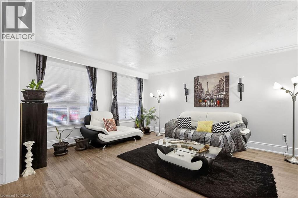 28 Tara Court, Hamilton, Ontario  L8K 6E6 - Photo 7 - 40808435