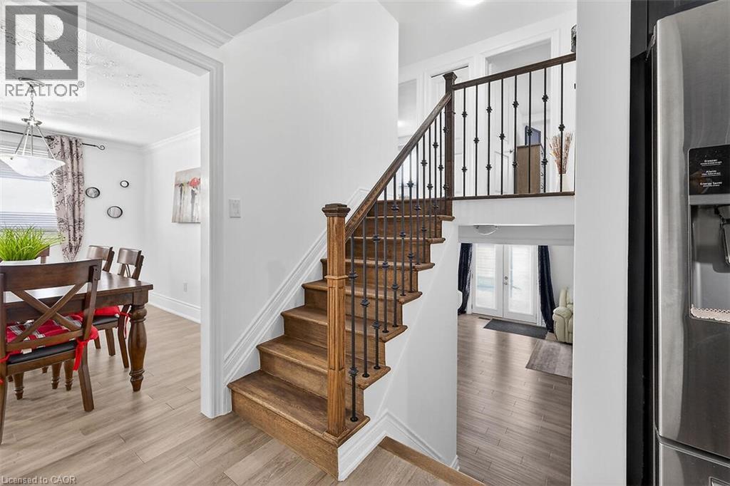 28 Tara Court, Hamilton, Ontario  L8K 6E6 - Photo 21 - 40808435