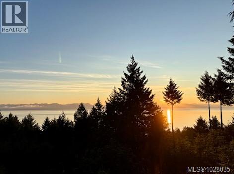 1520 Wild Cherry Terr, Gabriola Island, British Columbia  V0R 1X5 - Photo 2 - 1028035