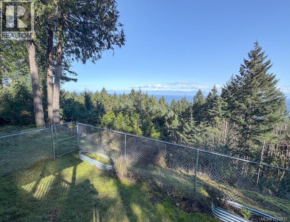 1520 Wild Cherry Terr, Gabriola Island, British Columbia  V0R 1X5 - Photo 29 - 1028035