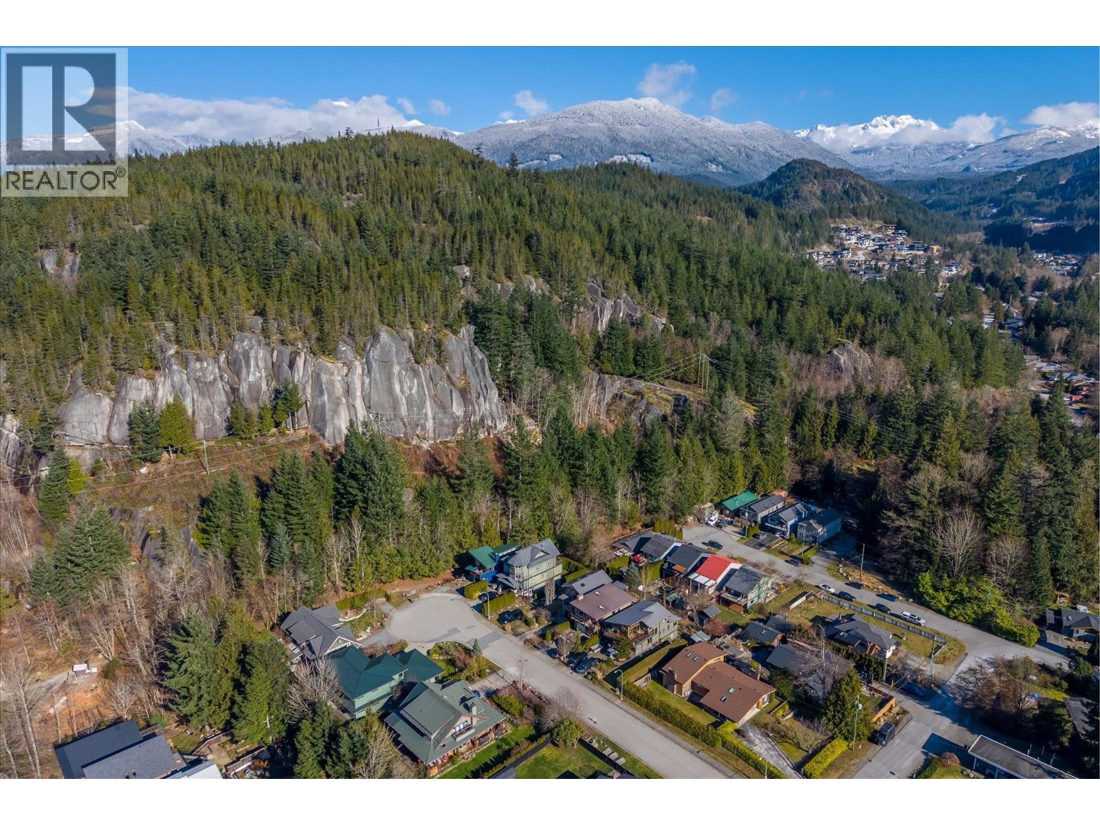 1045 Northridge Drive, Squamish, British Columbia  V0N 3G0 - Photo 30 - R3093755