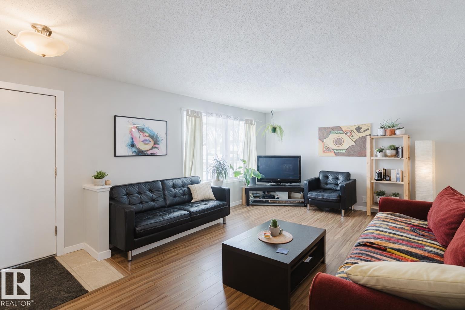 11611 145 Av Nw, Edmonton, Alberta  T5X 1M1 - Photo 4 - E4476734