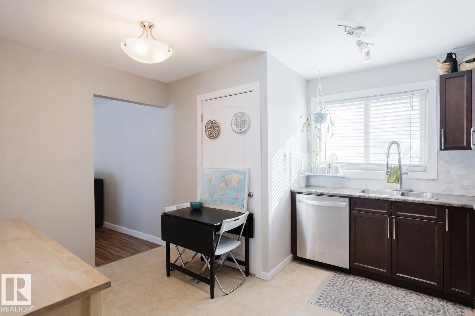 11611 145 Av Nw, Edmonton, Alberta  T5X 1M1 - Photo 10 - E4476734